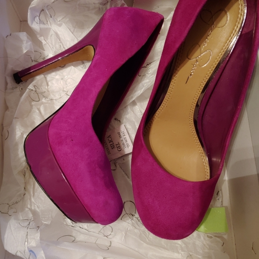 (((SOLD))) NWOT!Jessica Simpson stilettos JAZZBERRY COLOR